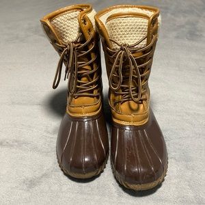 Size 8 duck boots